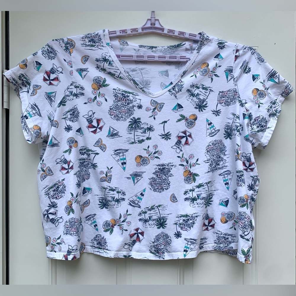 OLD NAVY Womens Size 3X Short Sleeve Top Blouse Shirt Beach Sailing Boat Print - Picture 1 of 10